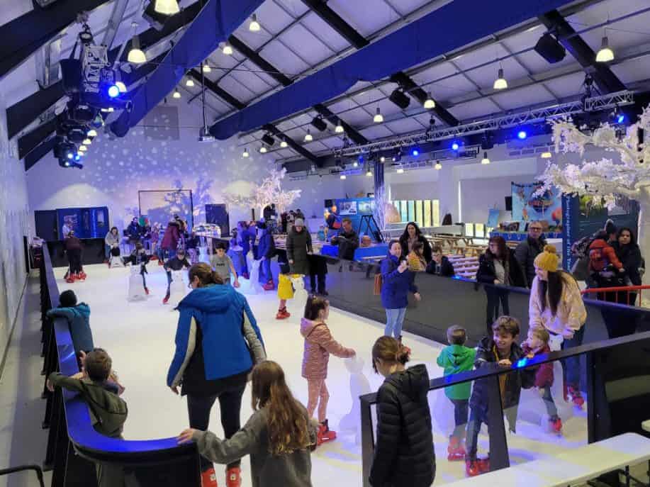 What is included when you hire an ice rink